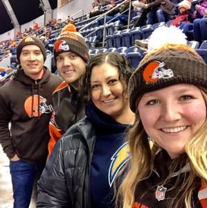 Meet your Posher, Jillian